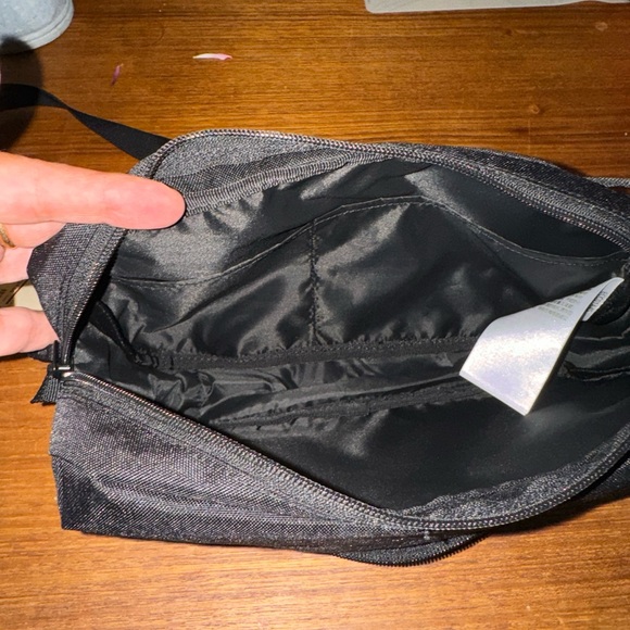 NEW Muji Crossbody Shoulder bag - Picture 3 of 6